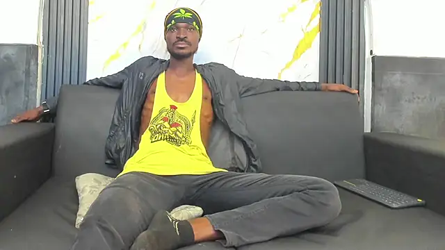 Snapshot of Terrance_z chatting on November 15, 2025, 9:32 pm Terrance z online show from November 15, 2025, 9:32 pm