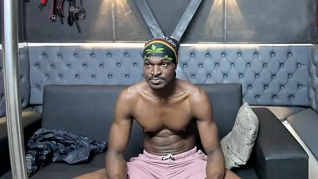 Snapshot of Terrance_z chatting on January 8, 2026, 7:16 pm Terrance z online show from January 8, 2026, 7:16 pm