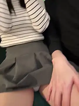 Snapshot of -mirai- chatting on March 1, 2025, 6:24 am -mirai- online show from March 1, 2025, 6:24 am