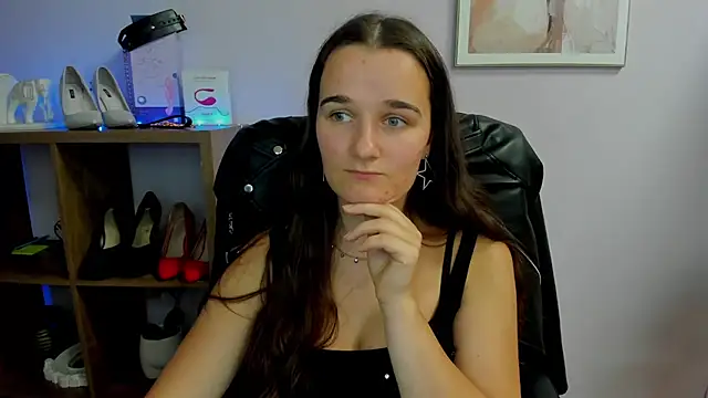 KateDelight online show from September 25, 2025, 1:59 pm