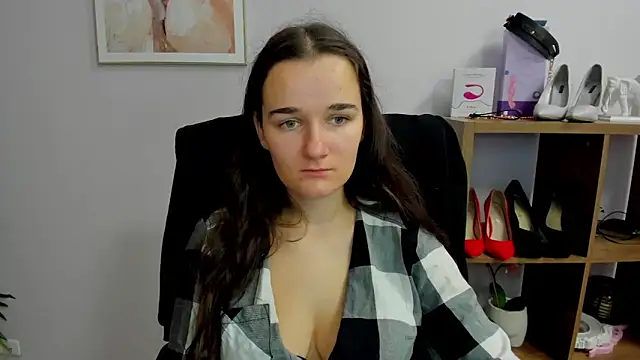 KateDelight online show from October 11, 2025, 6:34 am