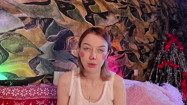 Snapshot of CrystalRey chatting on December 27, 2024, 5:42 am CrystalRey online show from December 27, 2024, 5:42 am