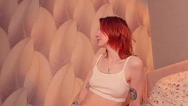 Snapshot of CrystalRey chatting on February 24, 2025, 5:00 am CrystalRey online show from February 24, 2025, 5:00 am