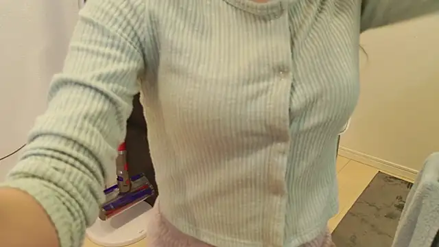 sayaka xo online show from January 30, 2025, 4:45 pm