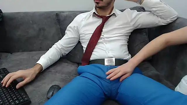 Naughtb0y online show from December 16, 2025, 7:19 pm