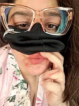 SEXY-Sardarni online show from March 28, 2026, 8:36 am