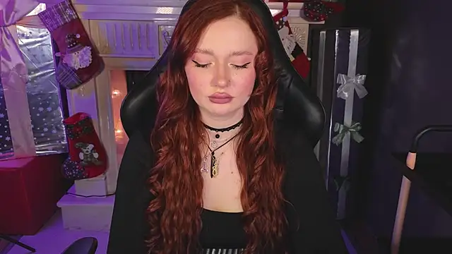 carolina elf online show from January 5, 2025, 8:22 am