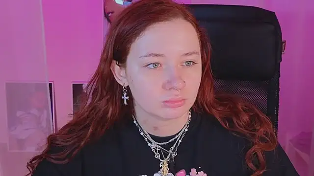 carolina elf online show from January 11, 2025, 7:49 am