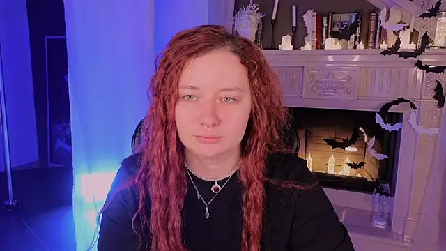 carolina elf online show from October 21, 2025, 4:57 am