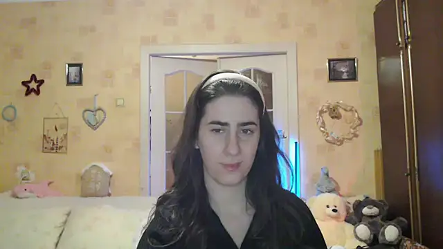 INELIKA online show from October 14, 2025, 9:37 pm