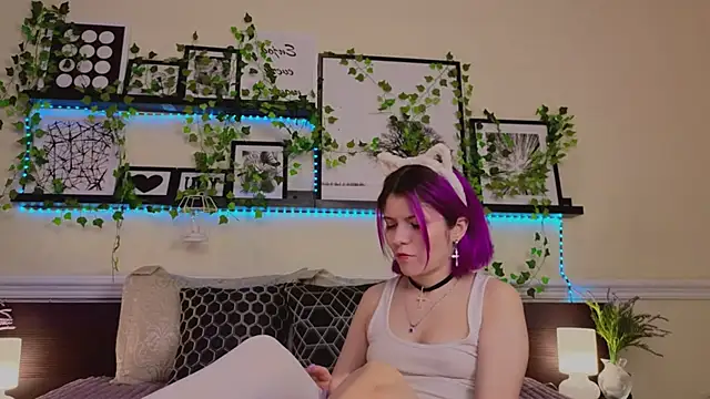 Snapshot of Katya_Zaitseva chatting on March 12, 2025, 8:31 pm Katya Zaitseva online show from March 12, 2025, 8:31 pm