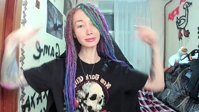 Roxy Silver online show from February 8, 2025, 10:29 pm