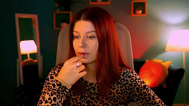 NicoleMun online show from February 21, 2026, 5:14 pm