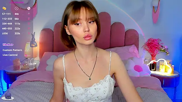 MaryLew online show from October 18, 2025, 5:21 am