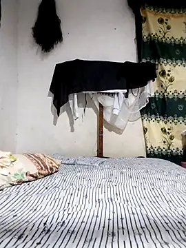 Snapshot of hairyswt_pus chatting on February 9, 2026, 4:22 pm hairyswt pus online show from February 9, 2026, 4:22 pm