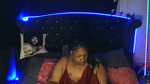 msyvette1970xh online show from January 17, 2025, 1:03 pm