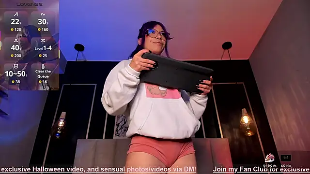 Violetta Nur online show from October 23, 2025, 12:43 am