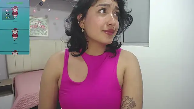 Snapshot of ema_saenz chatting on December 16, 2024, 10:13 pm ema saenz online show from December 16, 2024, 10:13 pm