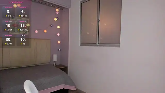 Snapshot of ema_saenz chatting on March 22, 2025, 1:08 pm ema saenz online show from March 22, 2025, 1:08 pm