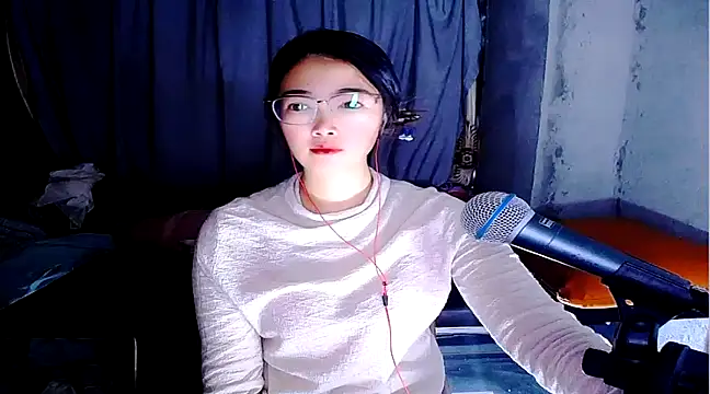 Floor oo online show from February 8, 2025, 3:10 pm