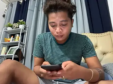 asian sweetboy online show from February 19, 2026, 10:00 am