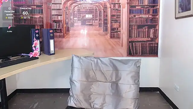 Catalella Ar online show from December 16, 2025, 3:22 am