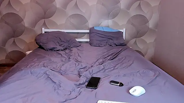 Snapshot of Ian_Flor chatting on March 29, 2026, 3:12 pm Ian Flor online show from March 29, 2026, 3:12 pm