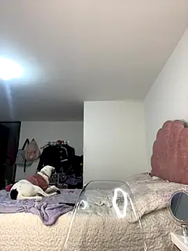 Snapshot of tati__22 chatting on September 18, 2025, 7:27 pm tati 22 online show from September 18, 2025, 7:27 pm