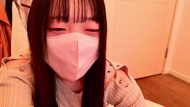 Snapshot of chan_yuma_tan chatting on February 8, 2025, 6:12 am chan yuma tan online show from February 8, 2025, 6:12 am