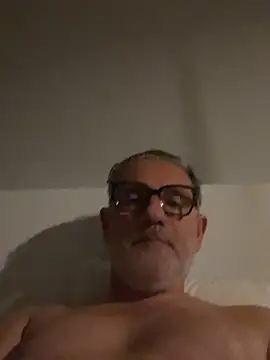 stancock12 online show from March 11, 2025, 4:21 am