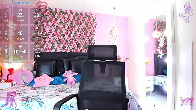 SamaraCortez online show from March 24, 2026, 7:52 pm