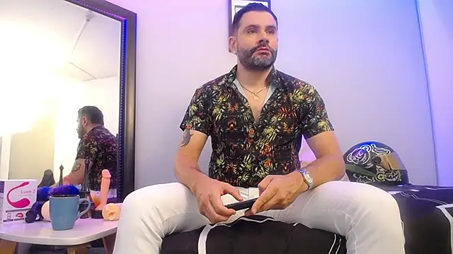 Snapshot of jonasbeards chatting on November 30, 2025, 3:05 pm jonasbeards online show from November 30, 2025, 3:05 pm