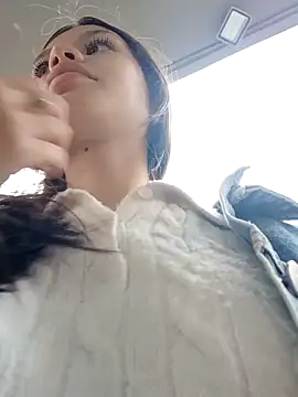 Violeta 12- online show from January 7, 2025, 6:14 pm