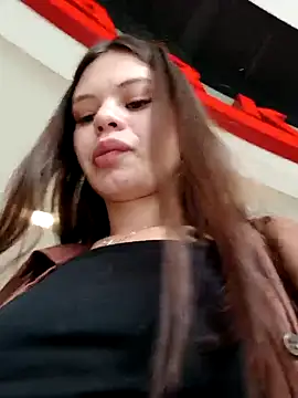 Violeta 12- online show from March 13, 2025, 7:39 pm