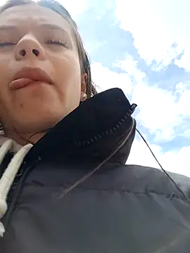 Violeta 12- online show from March 17, 2025, 4:22 pm