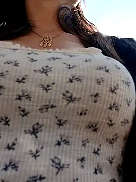 Violeta 12- online show from October 25, 2025, 7:41 pm