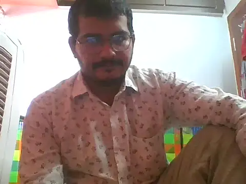 naughtymike0007 online show from November 25, 2025, 4:01 am