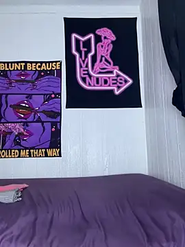 Snapshot of Lalalust69 chatting on October 5, 2025, 7:23 pm Lalalust69 online show from October 5, 2025, 7:23 pm