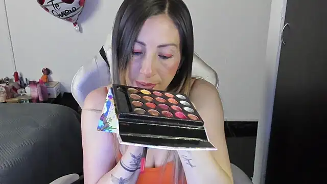 Andreina Suann online show from September 17, 2025, 11:34 am