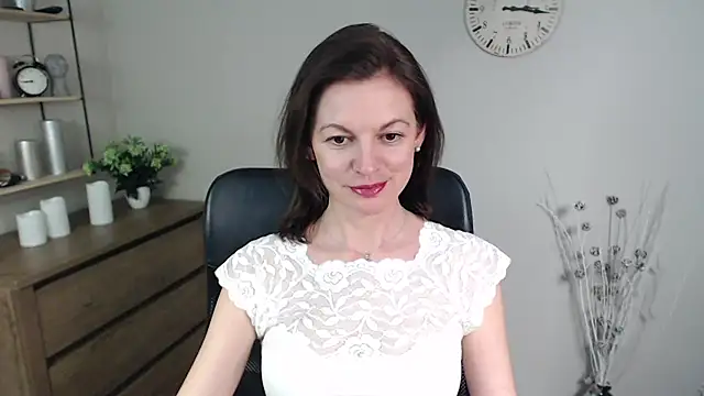 VivianWILD online show from January 15, 2025, 2:02 pm