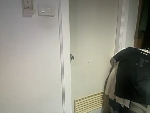 cloudboy kk8 online show from April 1, 2026, 10:51 pm