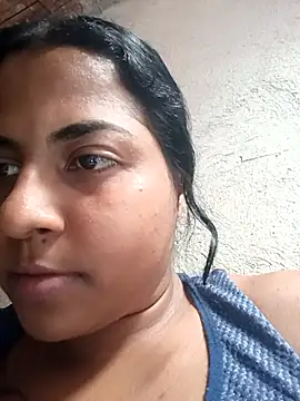 Giselabrunette25 online show from March 10, 2026, 2:44 pm