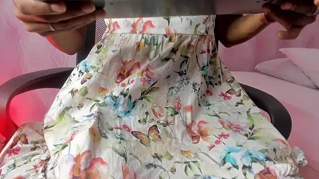 Hilary-banks online show from January 31, 2025, 4:03 am