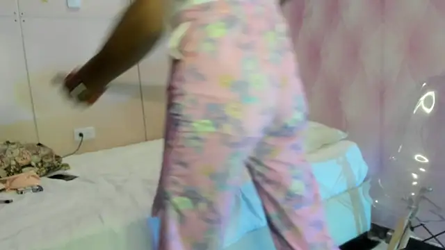 Hilary-banks online show from March 7, 2025, 3:29 am