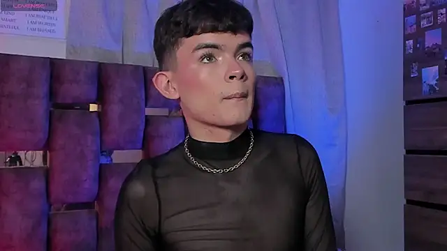 Snapshot of Angelo_018 chatting on February 9, 2025, 6:11 am Angelo 018 online show from February 9, 2025, 6:11 am