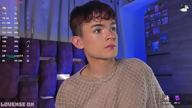 Snapshot of Angelo_018 chatting on March 21, 2025, 7:44 am Angelo 018 online show from March 21, 2025, 7:44 am