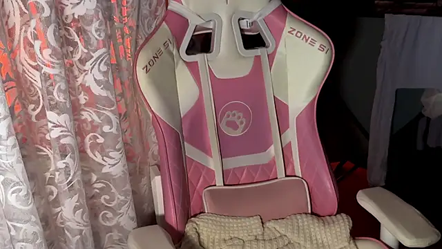 pearl princess  online show from September 14, 2025, 11:31 am