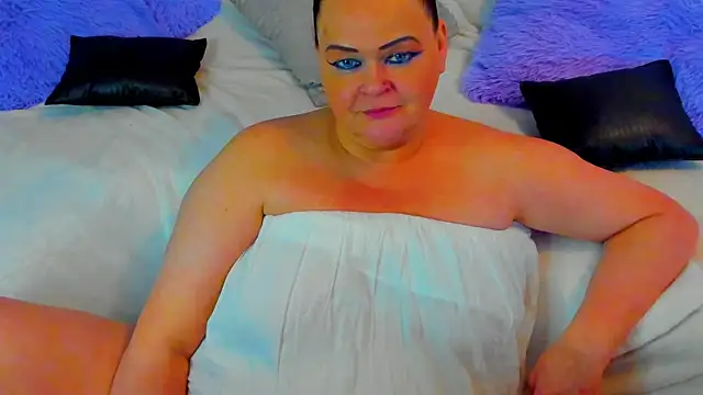 Snapshot of MilanaBiegert chatting on March 12, 2025, 7:38 pm MilanaBiegert online show from March 12, 2025, 7:38 pm