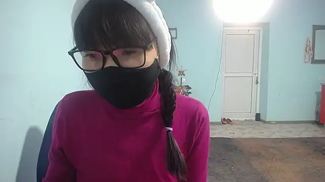 Snapshot of elllaaxx chatting on January 14, 2026, 4:40 am elllaaxx online show from January 14, 2026, 4:40 am