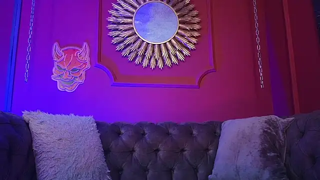 Snapshot of Julieta_Russell chatting on February 7, 2026, 12:09 pm Julieta Russell online show from February 7, 2026, 12:09 pm